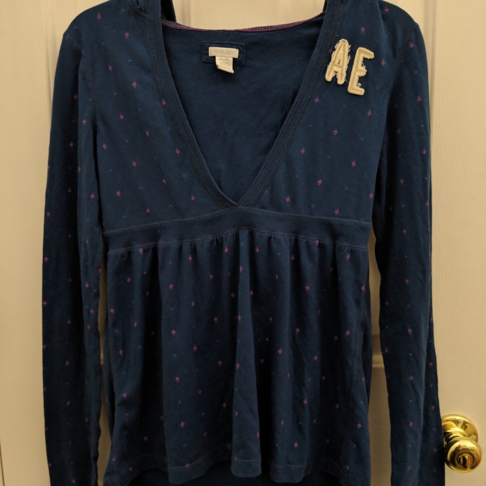 American Eagle Long Sleeve T-Shirt
